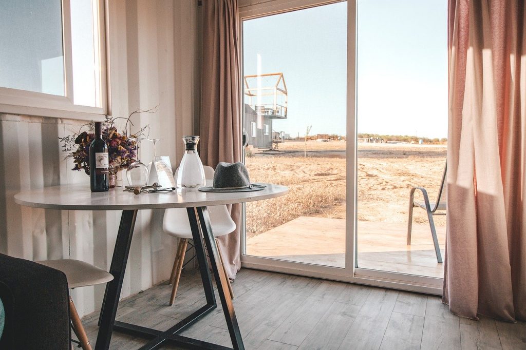 Een minimalistisch design in huis op een budget!