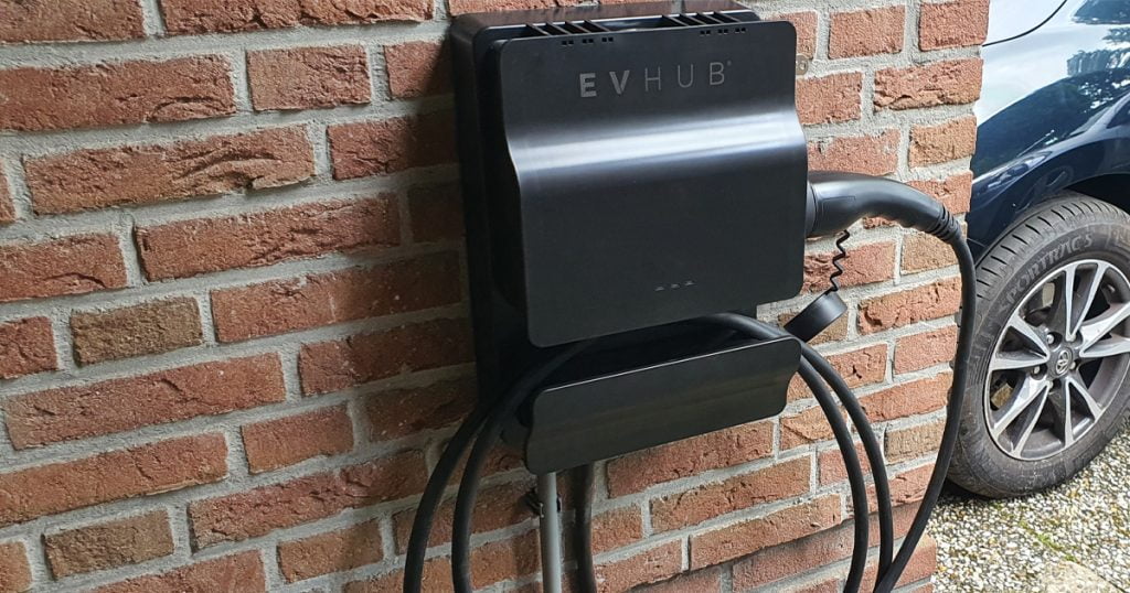 Besparen met een eigen laadpaal