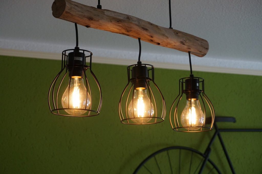 Verschillende soorten glazen hanglampen