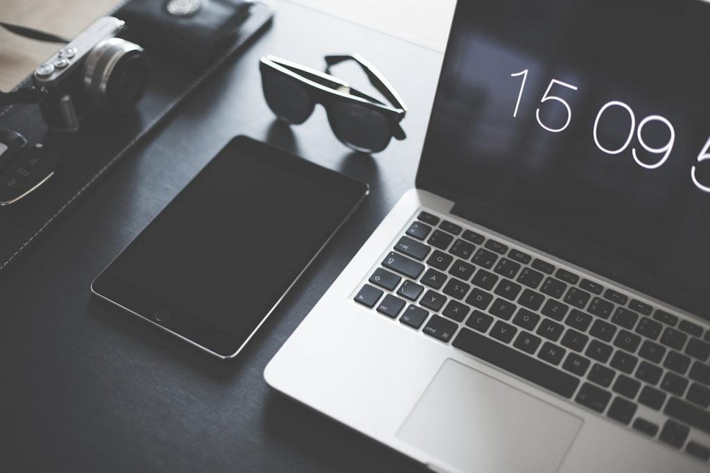 Besparen op tech-gadgets doe je zo