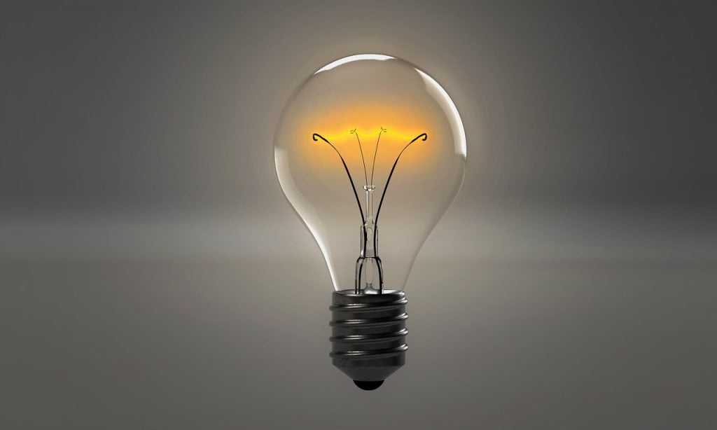 Wil je zuiniger omgaan met geld? Hoe overstappen van energieleverancier je daarbij kan helpen