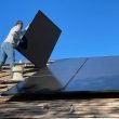 Hoe werken zonnepanelen het gebruik van fossiele brandstoffen tegen?