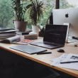 Invloed uitoefenen op de maatschappij vanaf je bureau