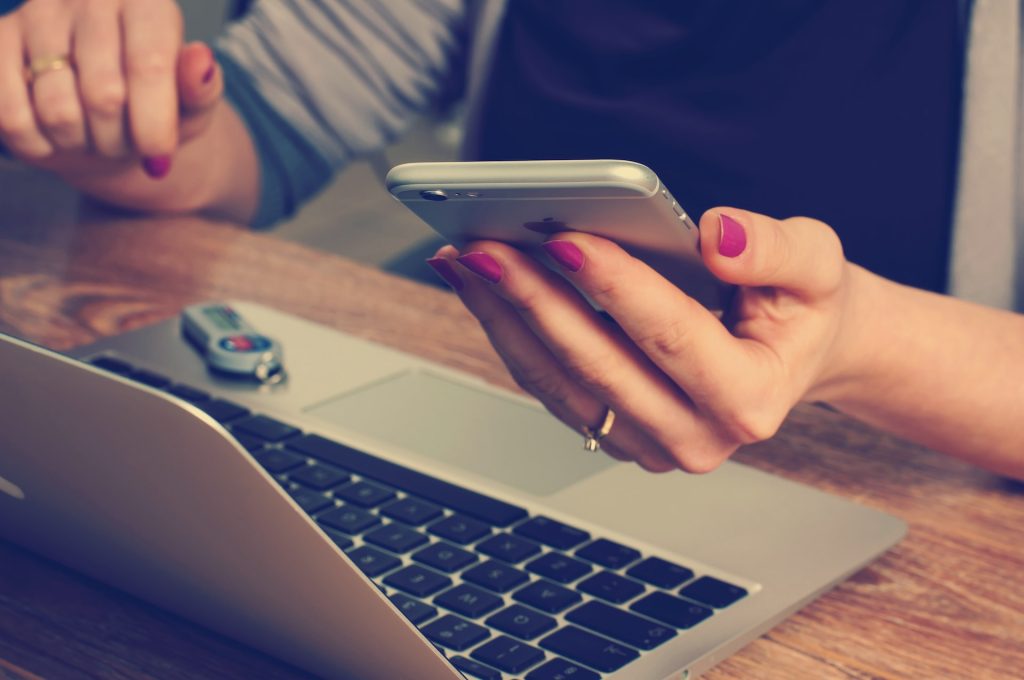 De toekomst van e-handel: Trends en innovaties in online winkelen